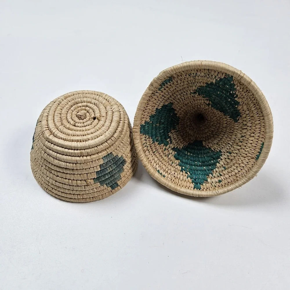 Lidded Basket Small Beige Green‎ Handwoven Boho Trinket Dish Decor Lid Tutsi